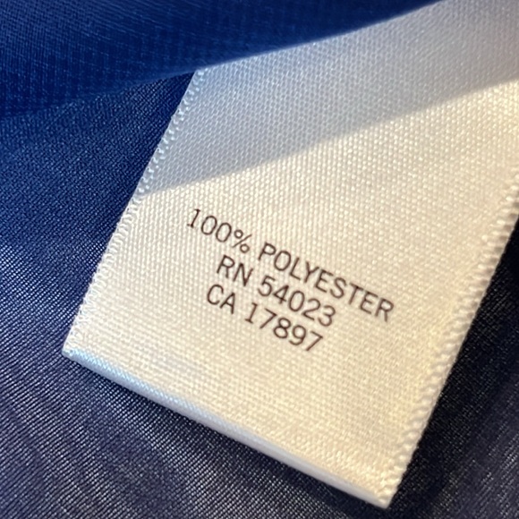 💙BANANA REPUBLIC SHEER BLUE TOP - RUFFLES AROUND THE NECK & FRONT BUTTONS SMALL - Picture 13 of 14